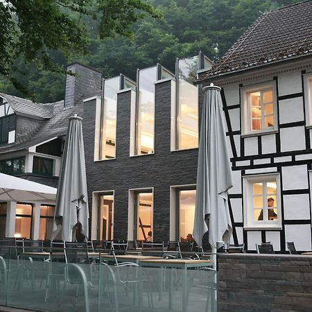 Seminar- & Tagungshotel Grosse Ledder Wermelskirchen Exteriér fotografie